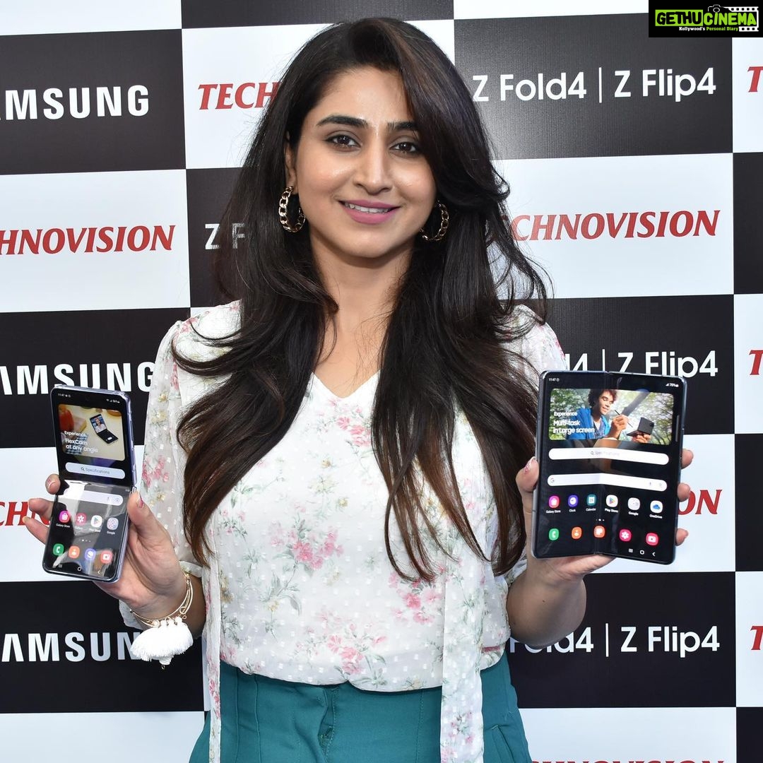 Varshini Sounderajan Instagram - For the launch of Samsung galaxy Z Fold 4 and Z Flip 4 #technovision #banjarahills Talking point Fold 4 has a Flagship Camera of 50 mp with Epic Nightography Bigger Batter & Very sleek design Lightest Foldable phone PC like experience with new Taskbar support Toughest foldables ever with Gorilla Victus+ Fastest 4nm Snapdragon 8+ Gen1 processor Both the Fold 4 & Flip 4 are Water and Dust resistant