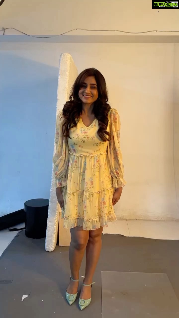 Varshini Sounderajan Instagram -