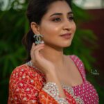 Varshini Sounderajan Instagram -