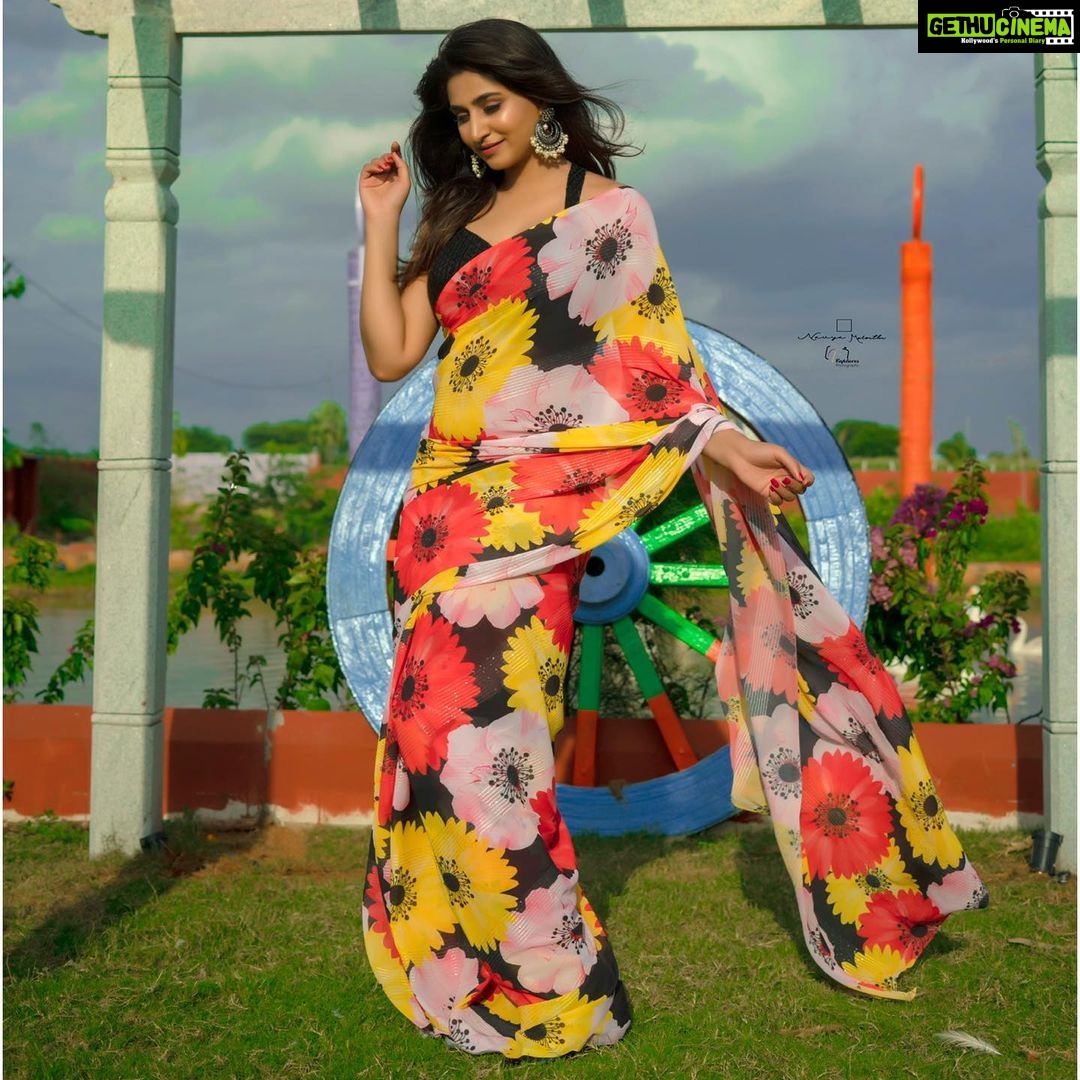 Varshini Sounderajan Instagram -
