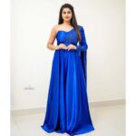 Varshini Sounderajan Instagram - Outfit @navya.marouthu Make n hair @makeup_by_amulya PC @landscapephotography19
