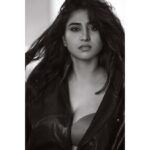 Varshini Sounderajan Instagram - 🖤🖤🖤🖤 PC @chinthuu_klicks