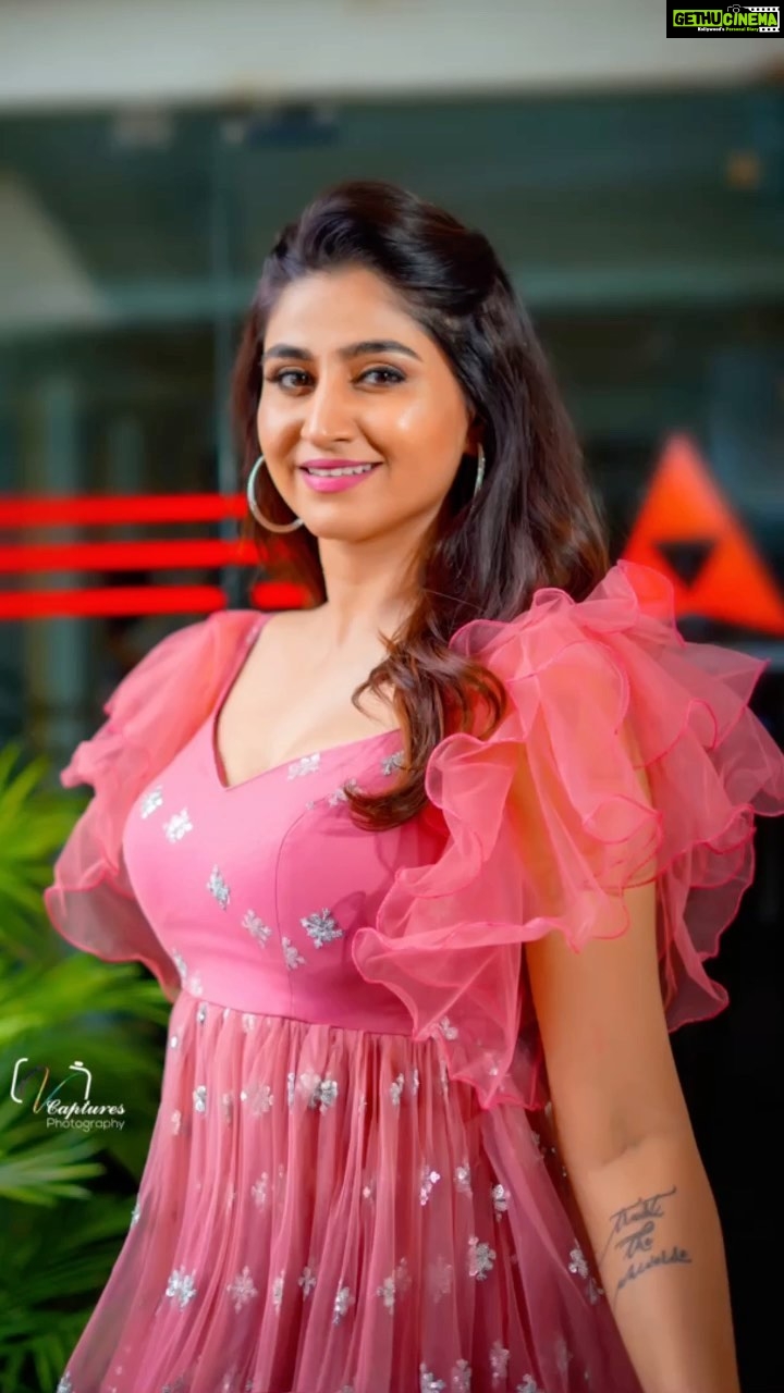 Varshini Sounderajan Instagram - @firoz_design_studio @v_capturesphotography