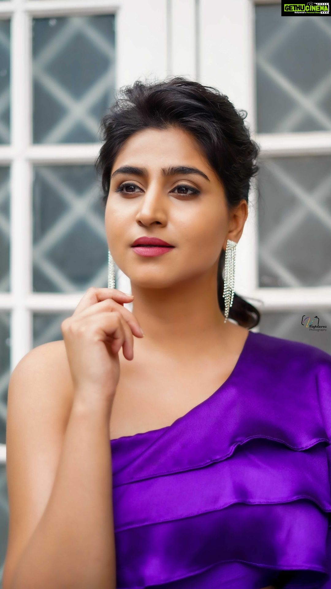 Varshini Sounderajan Instagram - @firoz_design_studio @v_capturesphotography