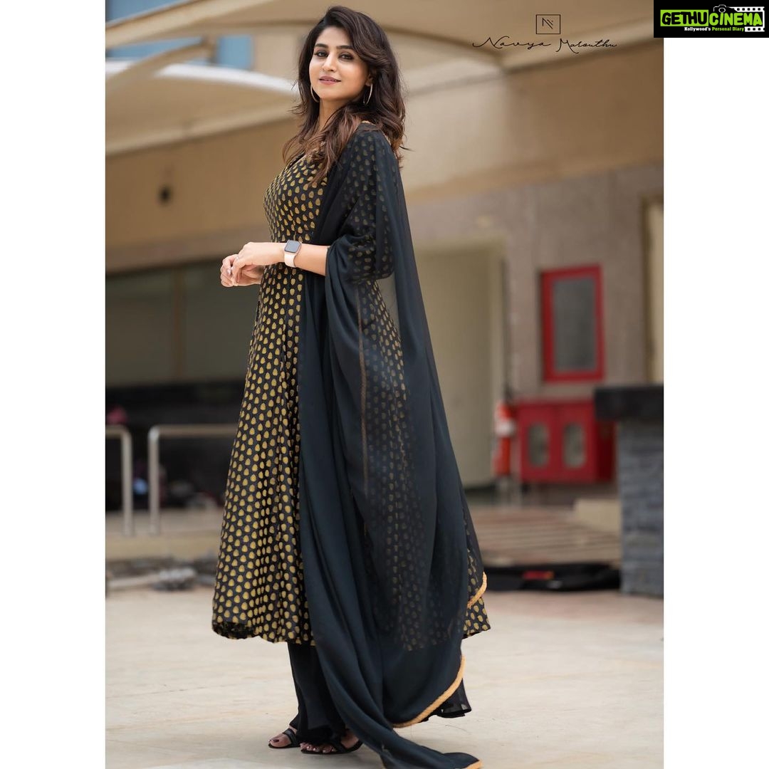 Varshini Sounderajan Instagram - Costume @navya.marouthu