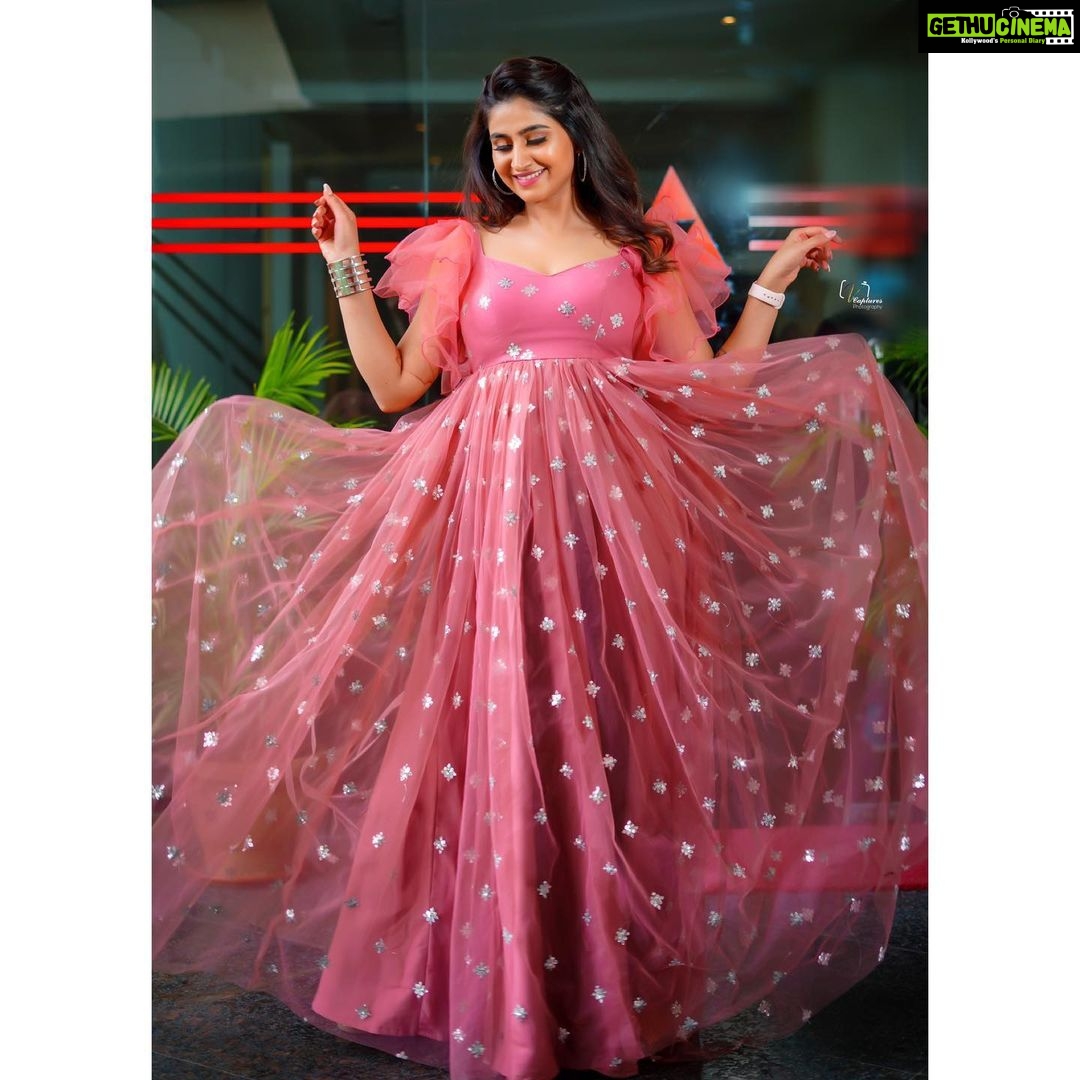 Varshini Sounderajan Instagram - Wearing @firoz_design_studio PC @v_capturesphotography