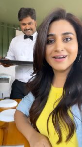 Varshini Sounderajan Instagram - @actor_sudharshan 🤣🤣