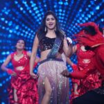 Varshini Sounderajan Instagram - Launch of #comedystars Happy to be part of the show. Do watch n shower ur blessings. Every Sunday @1:30pm @starmaa @imashwinbabu Costume @firoz_design_studio Makeup @shearsandbrushes_thesalon PC @punithphotography3