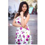 Varshini Sounderajan Instagram - Peace! #lifeismagical