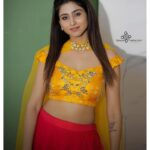 Varshini Sounderajan Instagram - For #dheechampions Wishing you all a very happy Pongal Wearing @firoz_design_studio PC @sravan_goud8981 Hair @swethareddy.mandadi