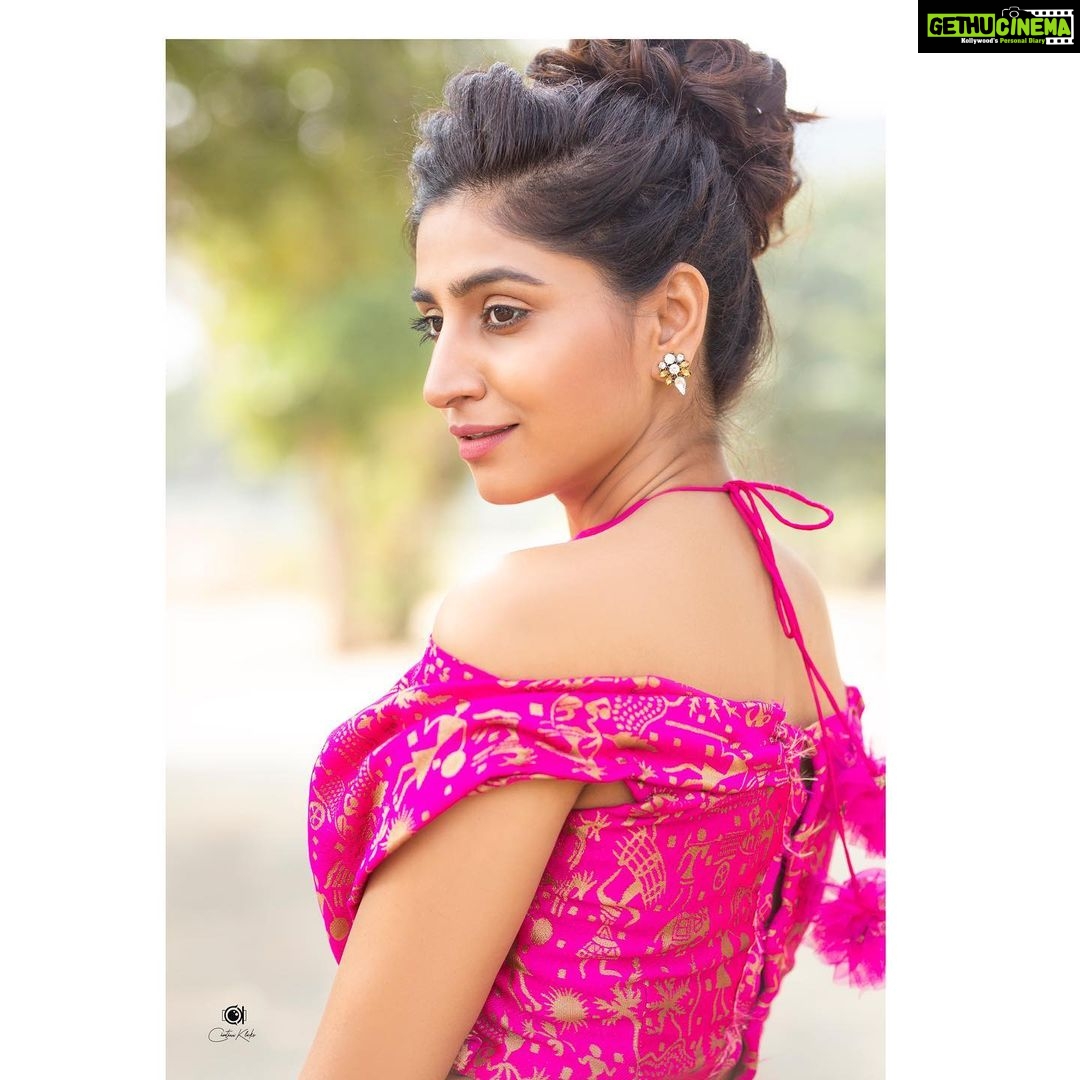 Varshini Sounderajan Instagram - Happy weekend!
