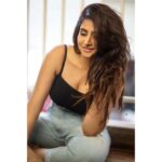 Varshini Sounderajan Instagram - Wishing you all a very happy and a prosperous NEW YEAR 2022 📸 @chinthuu_klicks