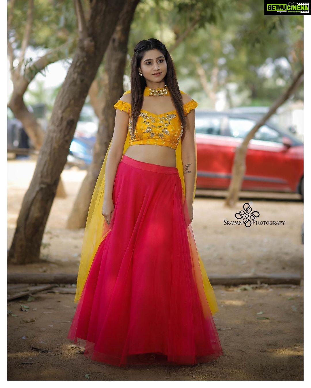 Varshini Sounderajan Instagram - For #dheechampions Wishing you all a very happy Pongal Wearing @firoz_design_studio PC @sravan_goud8981 Hair @swethareddy.mandadi