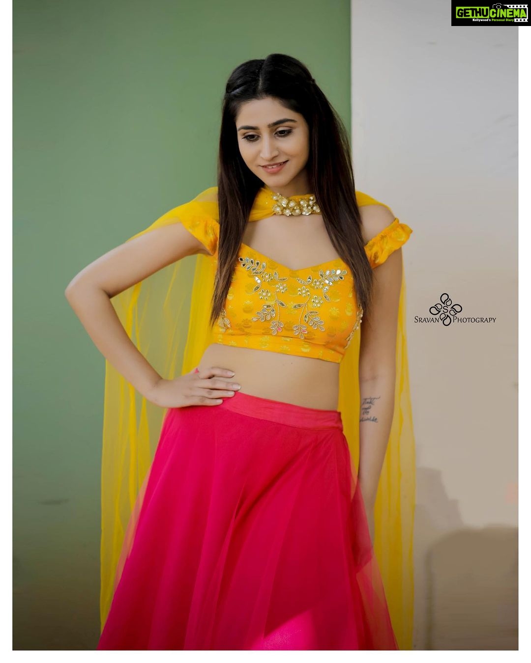 Varshini Sounderajan Instagram - For #dheechampions Wishing you all a very happy Pongal Wearing @firoz_design_studio PC @sravan_goud8981 Hair @swethareddy.mandadi