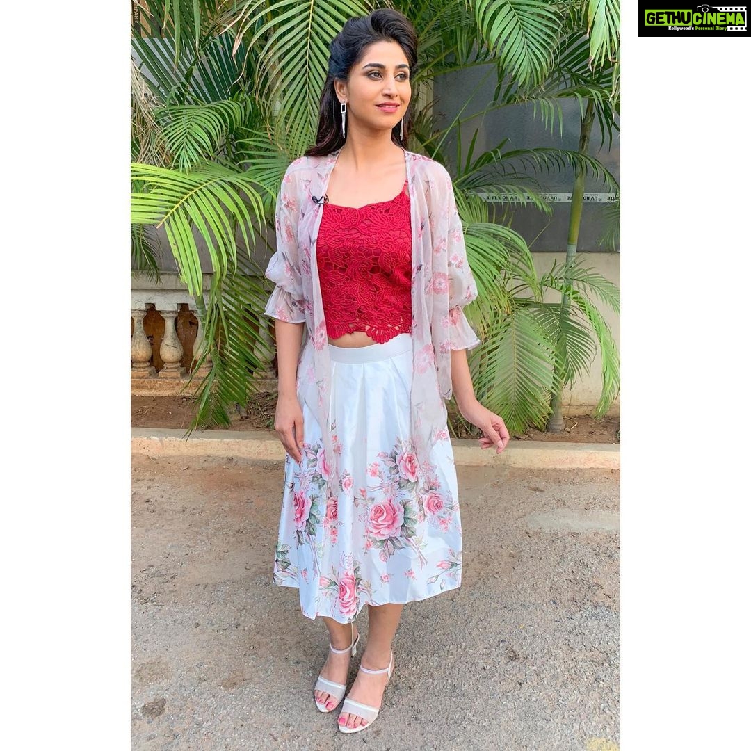 Varshini Sounderajan Instagram - For #patas2sarikothaga Costume n styling @dimple_chowdary Makeup n hair @fairies_and_brides