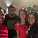 Varshini Sounderajan Instagram - My best bday everrrrr!!!! Decors by @occasionsbysudhadatla...must say it’s amazing❤️ Wanna thank each n everyone for all the wishes. Thank you guys for making it memorable. @aniil_kalyan @harish_dhanunjayy @rajeevgolii @sudheeranandbayana @vishnupriyabhimeneni @dhiyuu @emraanartistry @soujanyasounderajan @rohan_bayana #ramya @vinay.parepalli Prism Pub