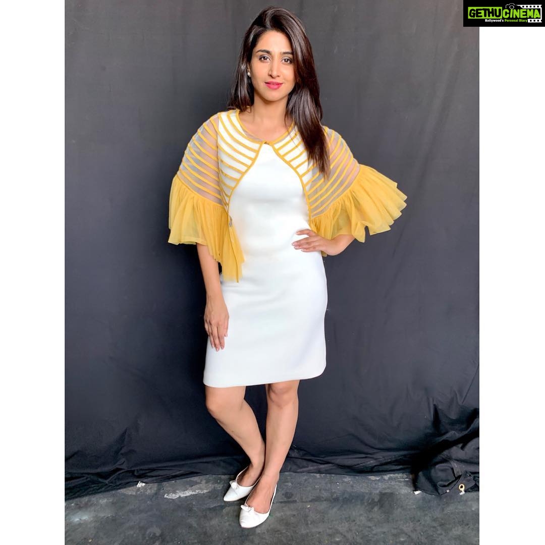 Varshini Sounderajan Instagram - For #Cash #etv #mallemala Wearing @labelmanasi