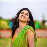 Varshini Sounderajan Instagram - Happy weekend!!! #varshini #varshinisounderajan #weekend #happyplace @v_capturesphotography @firoz_design_studio