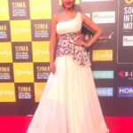 Varshini Sounderajan Instagram - SIIMA-Day 2 Wearing @designerkavitaagarwal Makeup @nehaashah21 Hair @sabasmua PC @kkathirravan