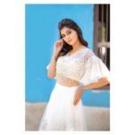 Varshini Sounderajan Instagram - Do watch #povepora today #etvplus for the grand celebrations of 75th episode. Costume @justlikethatbyanju PC @chinthuu1132