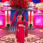 Varshini Sounderajan Instagram - Happy to be part of @jabardasth_official😍 #etv @9:30 Costume n styling @justlikethatbyanju Makeup @shearsnbrushes Hair @Gopi