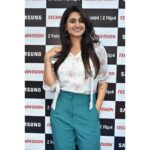 Varshini Sounderajan Instagram - For the launch of Samsung galaxy Z Fold 4 and Z Flip 4 #technovision #banjarahills Talking point Fold 4 has a Flagship Camera of 50 mp with Epic Nightography Bigger Batter & Very sleek design Lightest Foldable phone PC like experience with new Taskbar support Toughest foldables ever with Gorilla Victus+ Fastest 4nm Snapdragon 8+ Gen1 processor Both the Fold 4 & Flip 4 are Water and Dust resistant