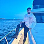 Varun Tej Instagram – Cool blues!!!

#travel