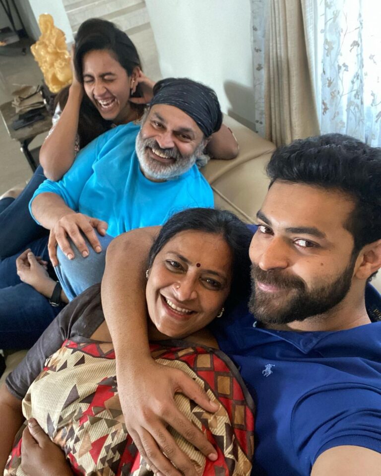 Varun Tej Instagram - La familia!