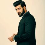 Varun Tej Instagram - Better days are coming. They are called Saturday & Sunday! Have a great weekend people!🤙🏽 #weekendvibes
