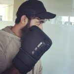 Varun Tej Instagram - Training starts now! 👊🏽👊🏽👊🏽 #losangeles#boxing Los Angeles, California