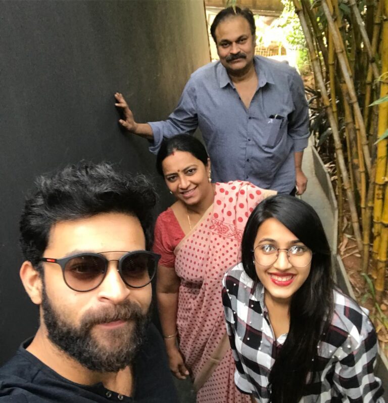 Varun Tej Instagram - Sunday lunch with family! #love