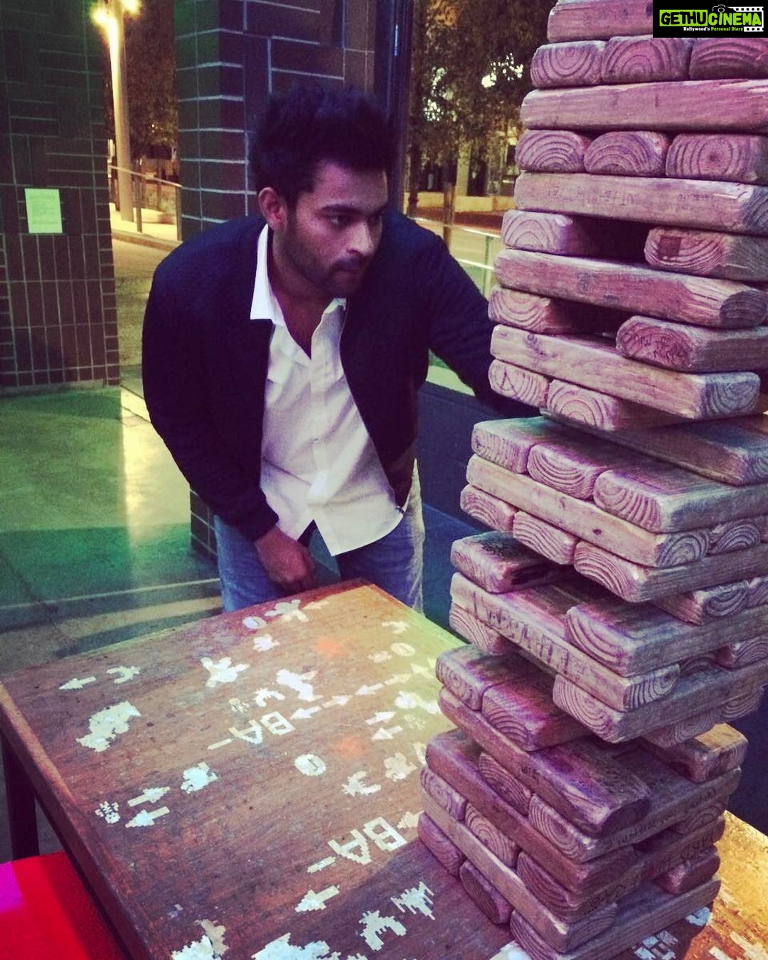 Varun Tej Instagram - Focus focus focus!! Don't let them fall! #throwback#austin