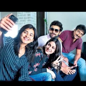 Varun Tej Instagram - Such a nice picture with these lovely people!.. Had a great time with each one of you through this film #Mister @ihebahp @itsmelavanya 🤗🤗🤗