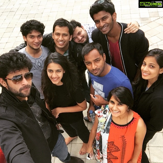 Varun Tej Instagram - #Newyear#2015#allnightlong #tiredfaces#friends#killertime #HNY2015