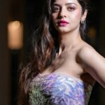 Vedhika Instagram – 🧜‍♀️ 
#Siima2022
Styling: @officialanahita 
Outfit @johnandananth 
Jewellery @xxessories 
Hair @anjali_tater