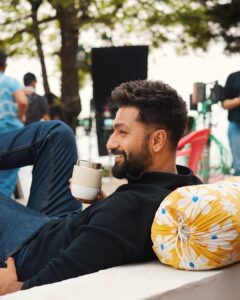 Vicky Kaushal Instagram - Ladies and gentlemen, this is coffee no. 5 !!! ☕️🎬🚀