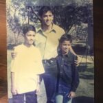 Vicky Kaushal Instagram - Found this while cleaning up my drawers today. My first time on a film set (Fiza) and the reason was to see this phenomena in flesh and blood. KNPH had just come out and I was a crazy fan like many others. Someone told me that he only meets kids who can dance on 'Ek pal ka jeena' (obviously I was getting fooled), but I believed that and rehearsed and practiced dancing on the song for 3 days before meeting him. When I finally met, he was the sweetest person ever. Probably the only time I have stared at another human being for hours at stretch... coz may be for me he was not just a purush, he was a mahapurush. Inspiration... then, now and forever. Hrithik Roshan! #throwback along with biraadar @sunsunnykhez