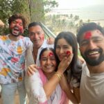 Vicky Kaushal Instagram - Happy Holi!!! 🤗🤗🤗