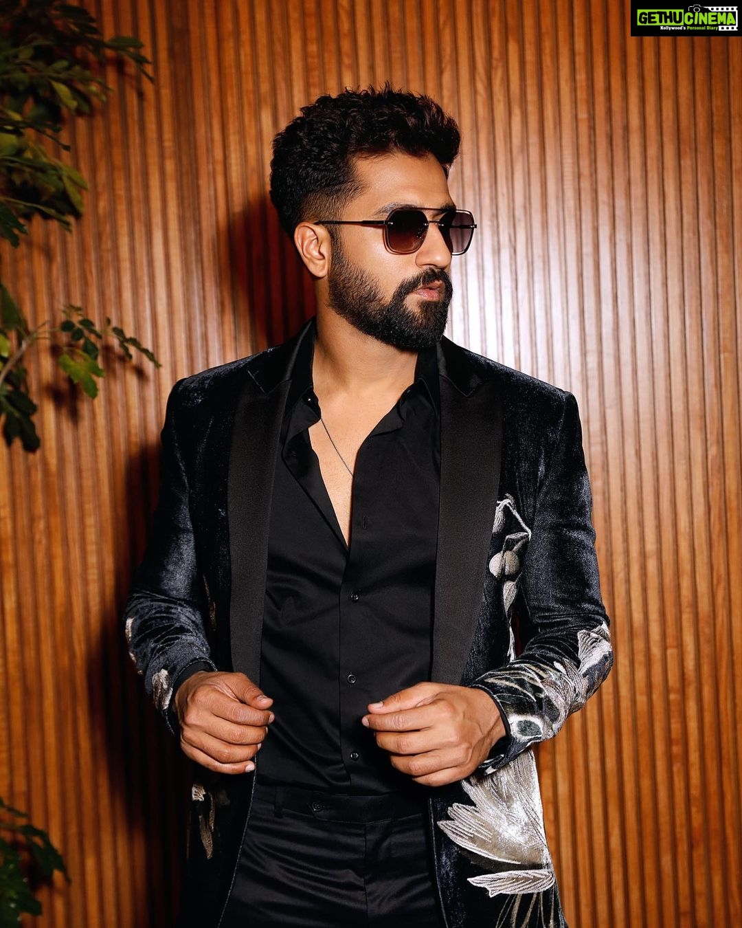 Vicky Kaushal Instagram - ♠️✨ . @amandeepkaur87 | @taras84