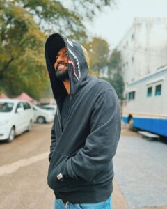 Vicky Kaushal Instagram - 🥶🤪🎬