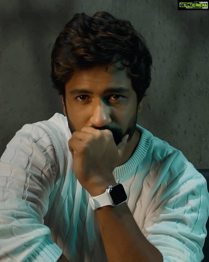 Vicky Kaushal - 4.2 Million Likes - Get ready to FIND YOUR FIRE with @fireboltt_ š„
Iām honored to be associated with FIRE-BOLTT , Indiaās No.1 Smartwatch Brand as their Brand Ambassador. It is a matter of immense pride for me that FIRE-BOLTT is leading India into the future of advanced tech with their wide range of smartwatches!
Nowās itās turn to fire it up by participating in the MASSIVE 1000 SMARTWATCH GIVEAWAY ā¼ļø
āØ
Follow @fireboltt_ and check out their official page for more details.
āØ
You can also AVAIL 10% OFF using my code āVICKY01ā on www.fireboltt.com
āØ
#FIREBOLTT #WATCHoutfortheBEST #FindYOURFire ā”#AD
