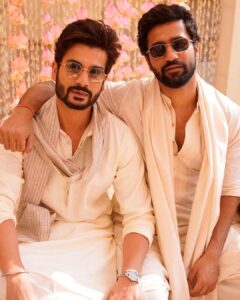 Vicky Kaushal Instagram - Happy Birthday to the most सर्व गुण सम्पन्न Kaushal! Love you @sunsunnykhez 😘❤️🎂