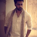 Vicky Kaushal Instagram - 🍂 . #SardarUdham #SardarUdhamOnPrime | Oct 16.