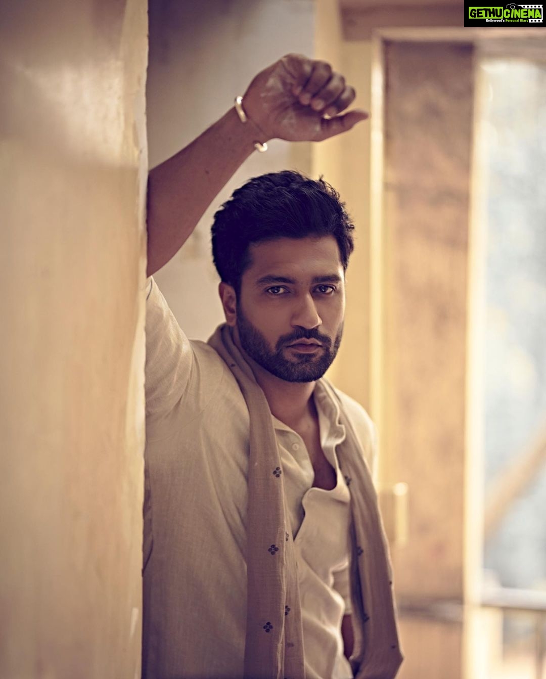Vicky Kaushal Instagram - 🍂 . #SardarUdham #SardarUdhamOnPrime | Oct 16.