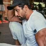 Vicky Kaushal Instagram – Loading…