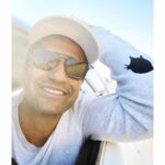 Vicky Kaushal Instagram - ⛅️🚗🛣🌳💛