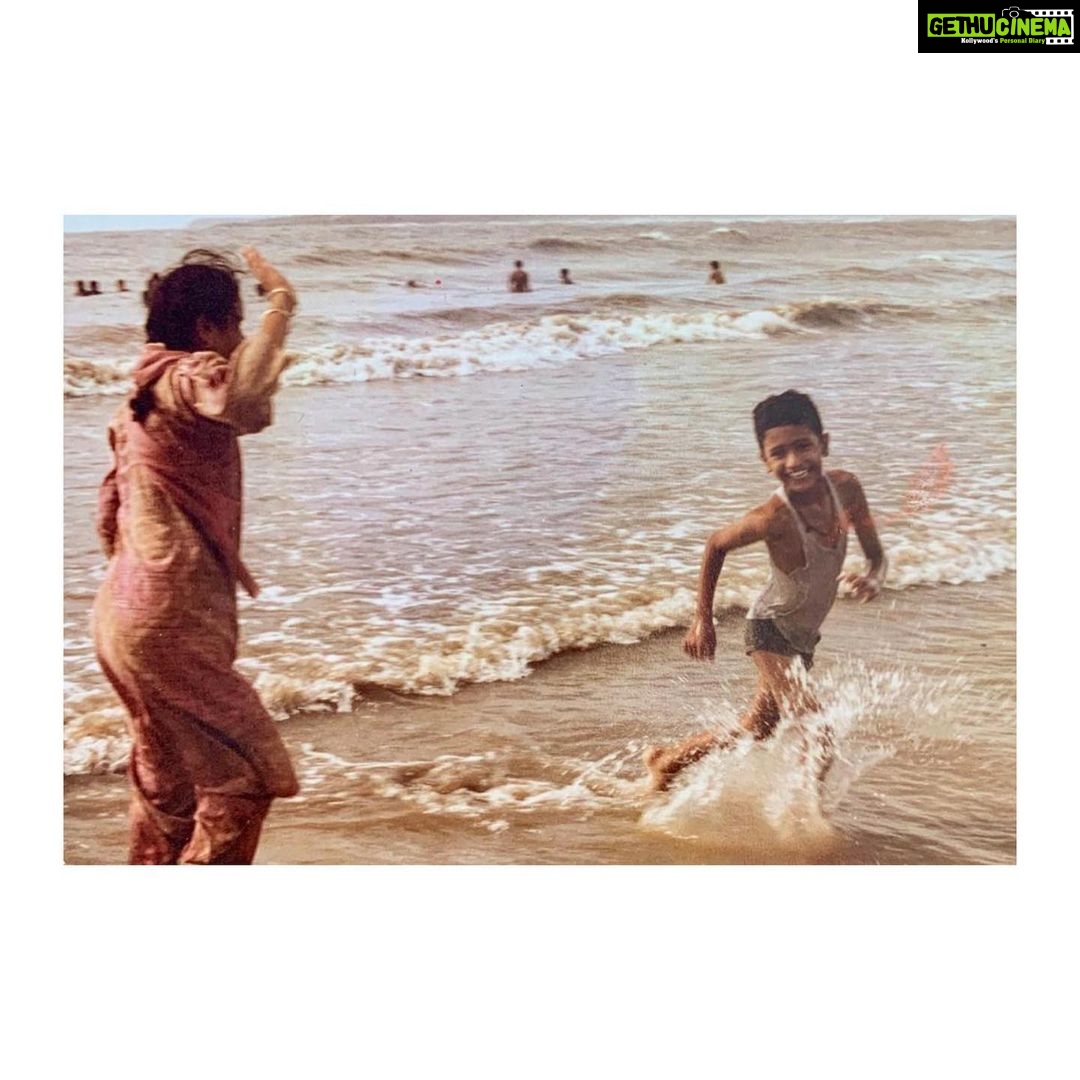 Vicky Kaushal Instagram - Dodging them till date. Keep them coming Maa. Love you! ❤️