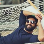 Vicky Kaushal Instagram – Swinging into the new year with my favourite people. My heart’s filled with utmost joy and gratitude. Thank You everyone for sending me all your love and warm wishes. Pyaar pyaar aur bohot saara pyaar!!! 🤗❤️