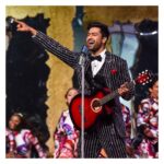 Vicky Kaushal Instagram – Papa कहते हैं बड़ा नाम करेगा ! @filmfare pc: @prathameshb84