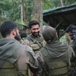 Vicky Kaushal Instagram - From each one of us to each one of you... we thank you for everything you have given to our Film. Team URI is forever grateful. #1yearofURI